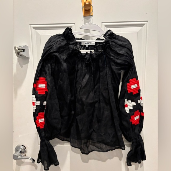 March 11 linen top size small